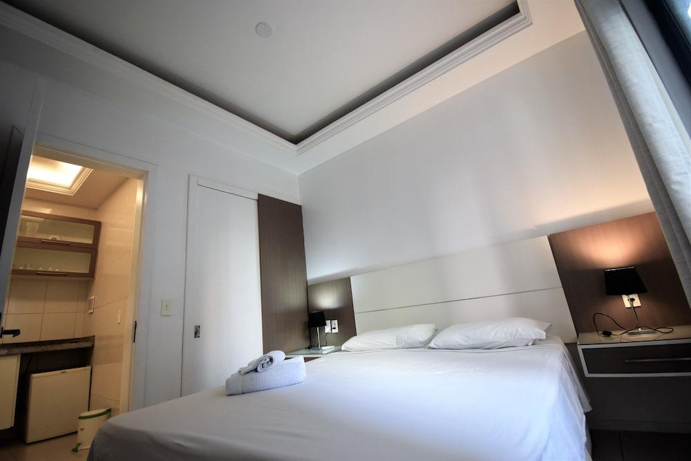 SEAFLATS Villa Costeira