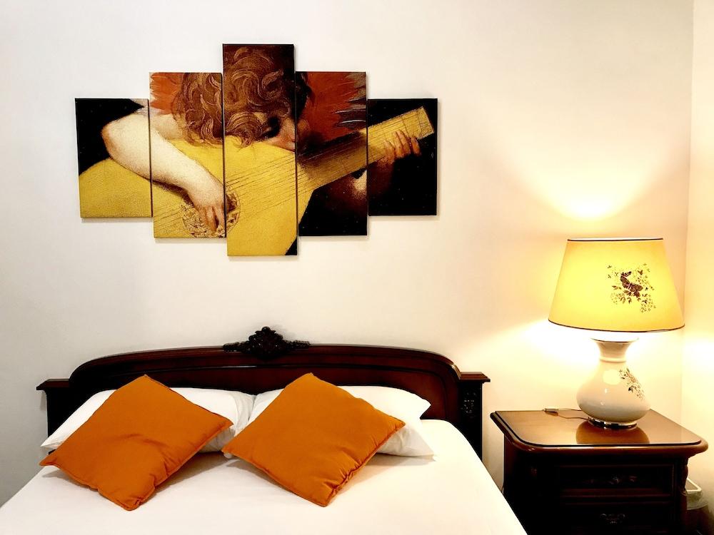 Colosseum luxury room