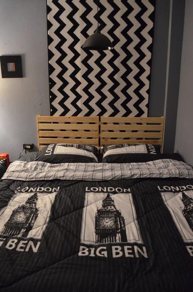 Dawnthaya Ayutthaya House