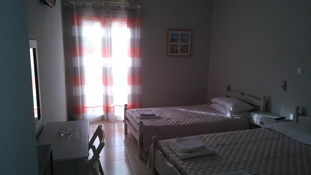 Hercules Seafront Studios