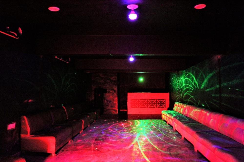 Aash Manali Retreat Spa & Resort