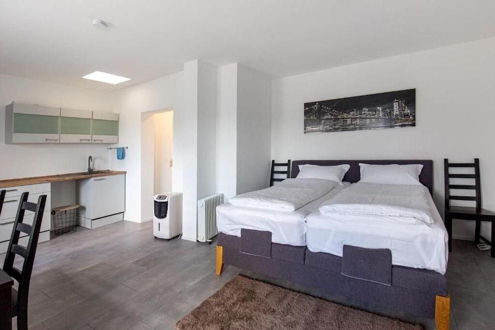 area24I7 Europaplatz Apartment