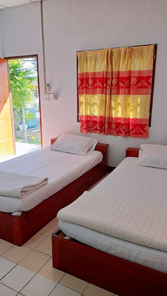 Vijitporn House Hotel