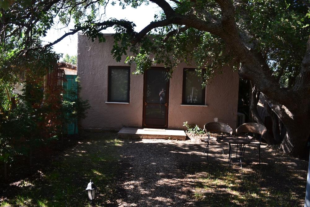 Assos Batik Iskele Beach Hotel