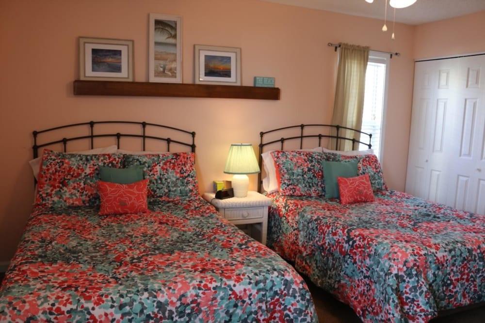 Villas on the Gulf by Surfside VR