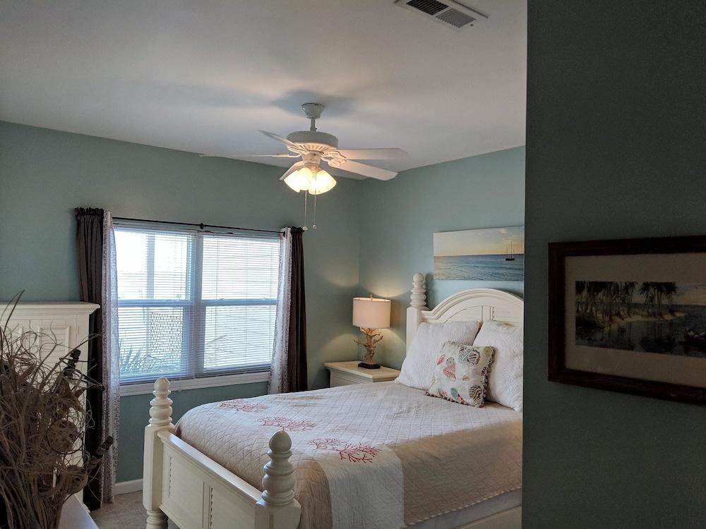 Baywatch by Surfside VR