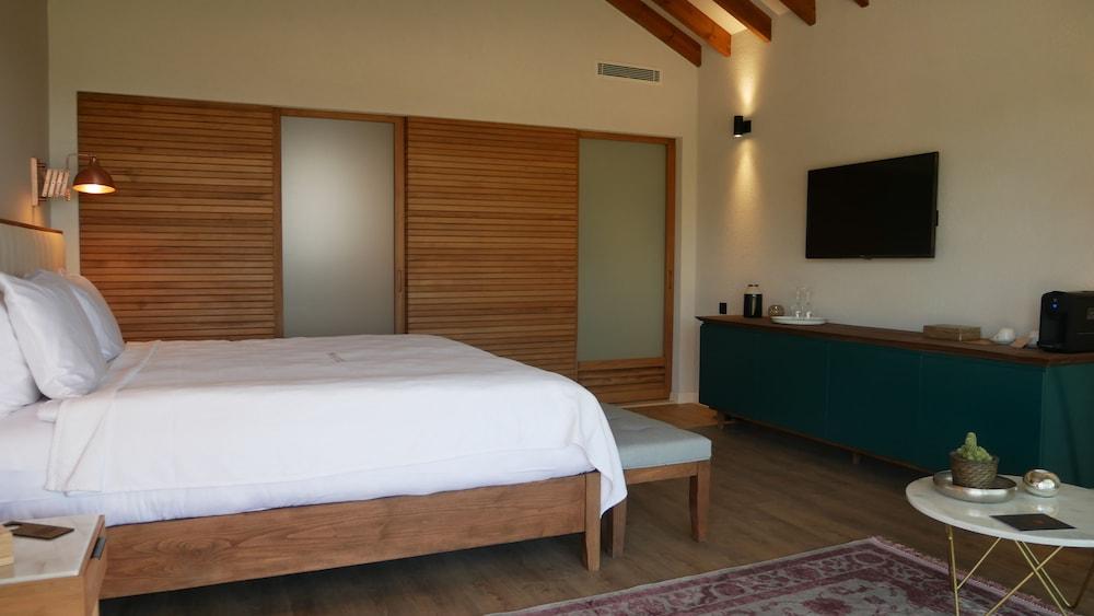 Gillham Vineyard Hotel - Adults Only