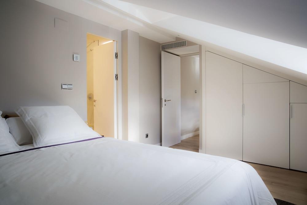 U-Sense Madrid Santa Ana