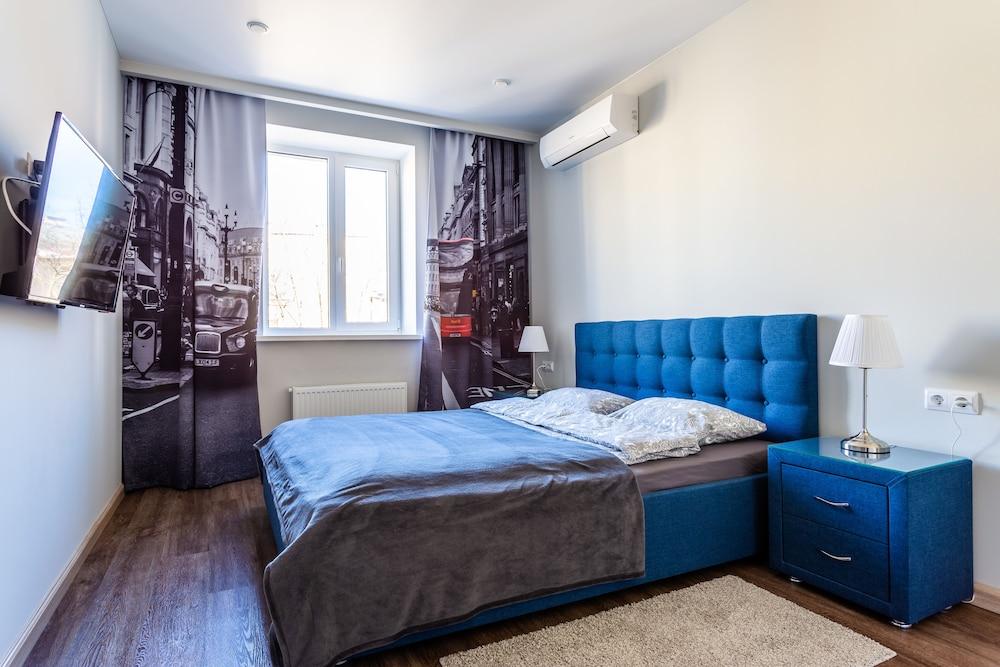 Apartment on Zagorodny 8