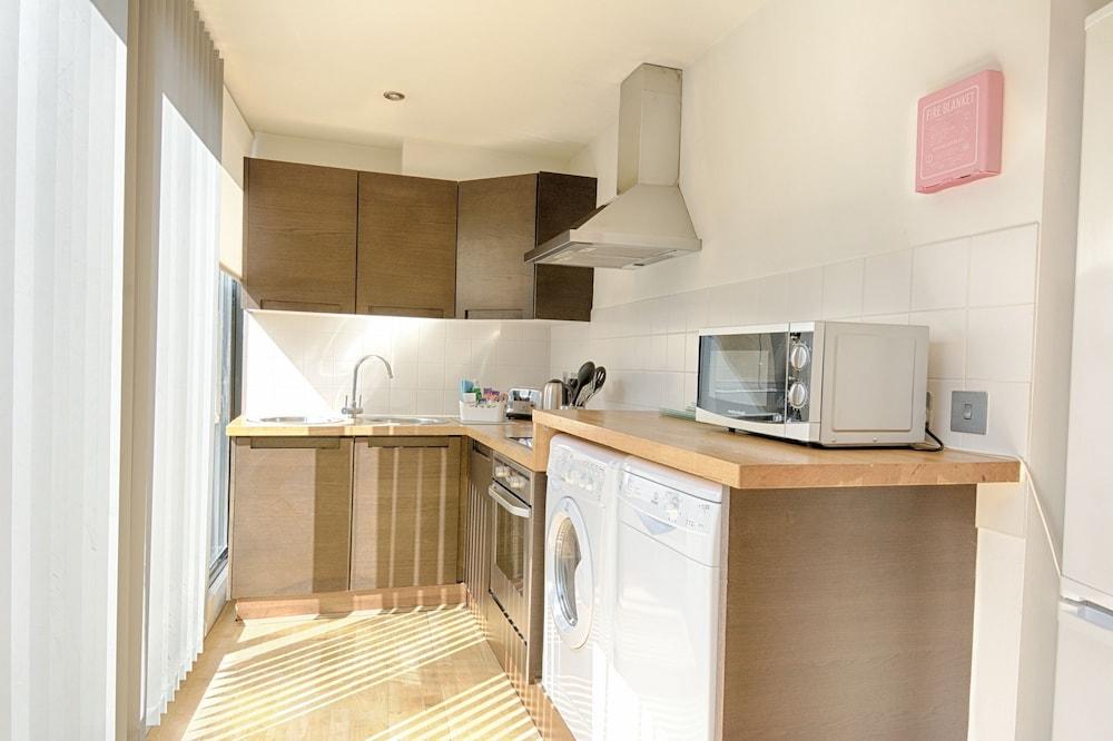 Roomspace Apartments -Watling Street