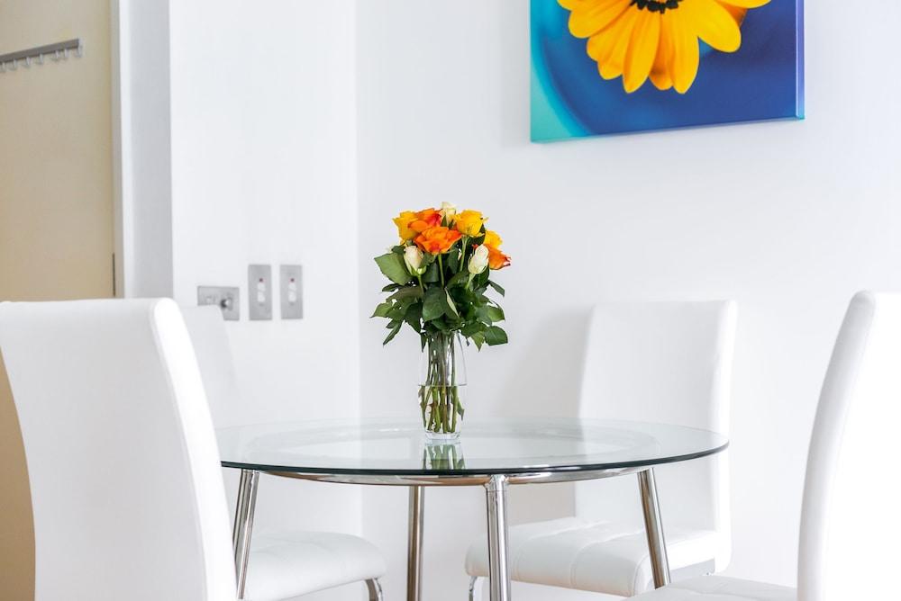 High Living Cosy Flat Next to Zone 1