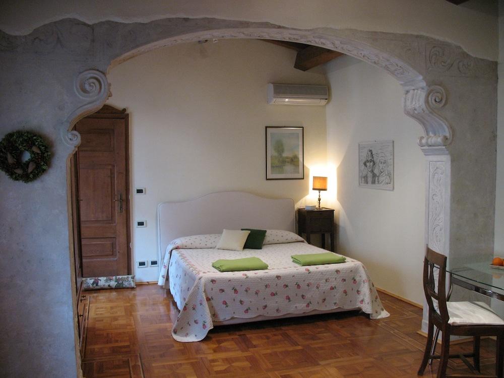 A Casa di Andrea Bed & Breakfast