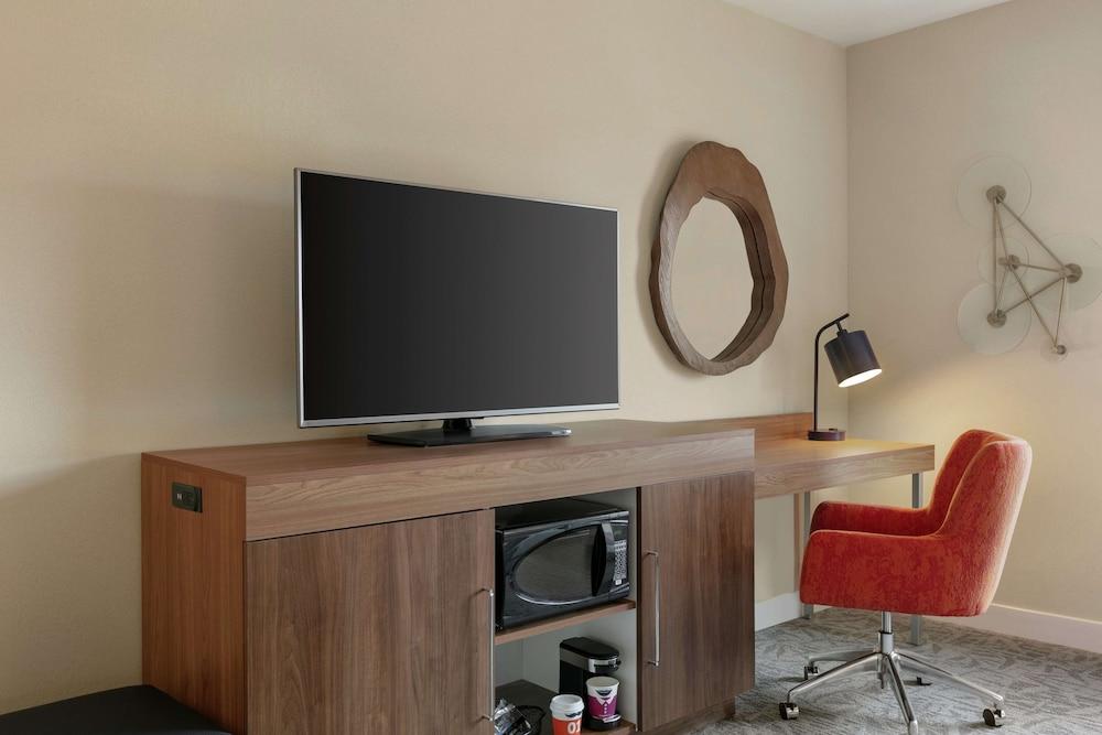 Hampton Inn & Suites Johns Creek