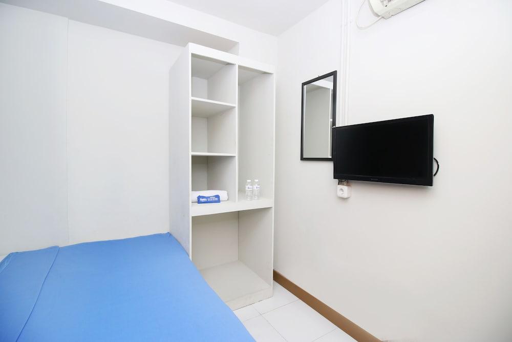 Kamar Keluarga Bandara VII Syariah