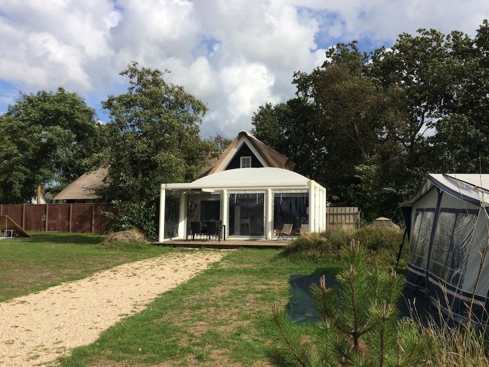 Strand 49 Camping & Glamping