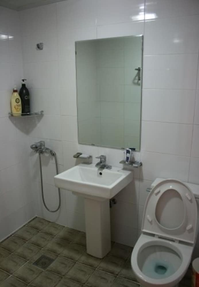 Tongyeong Pension Mirage