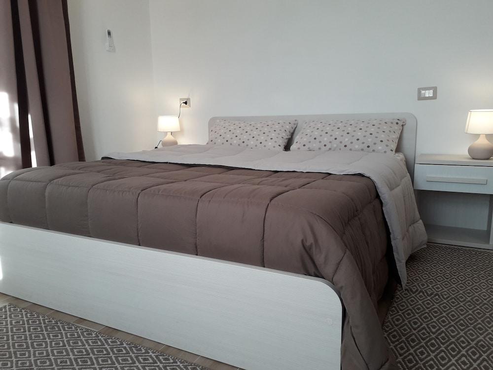 Al Pez Exclusive Rooms