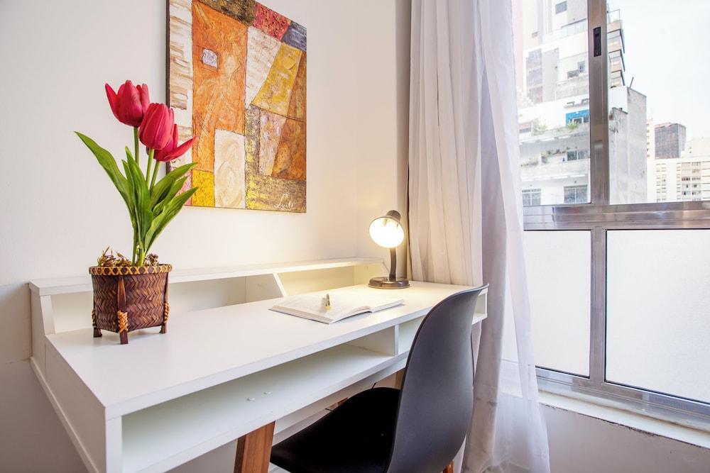 Estúdio charmoso e bem localizado