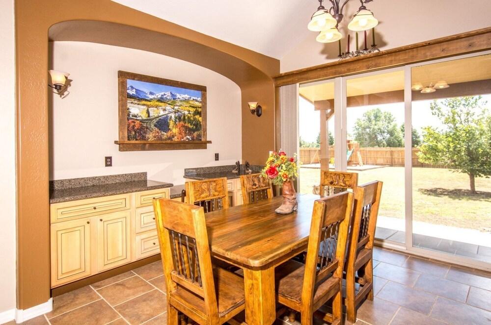 Silver Saddle Mountain Retreat