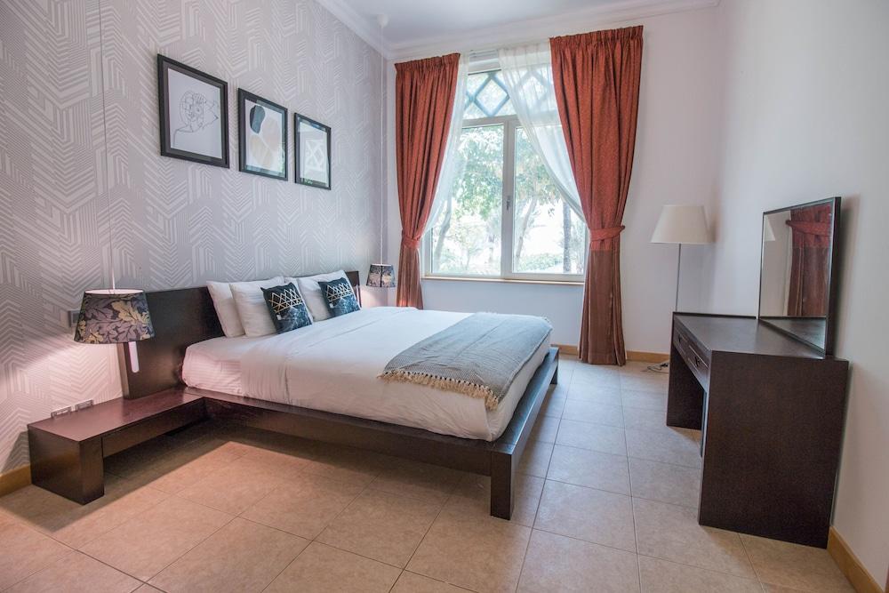 One Perfect Stay - 2BR at Al Dabas