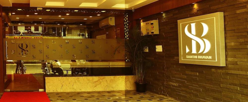 Hotel Santhi Bhavan