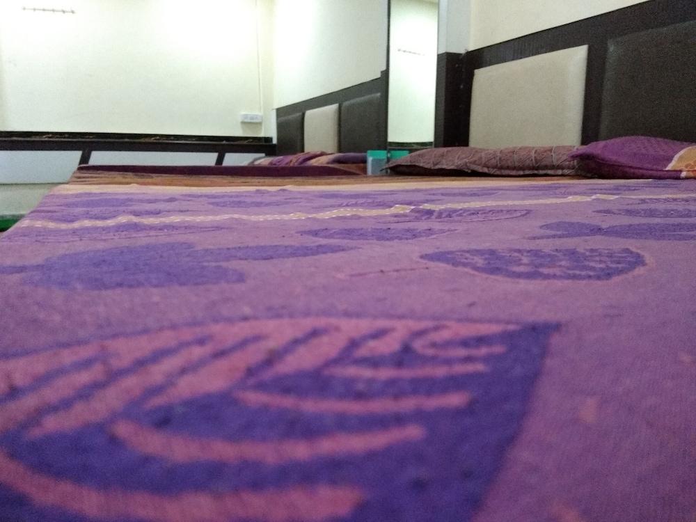 Hotel Silver Palace - Hostel