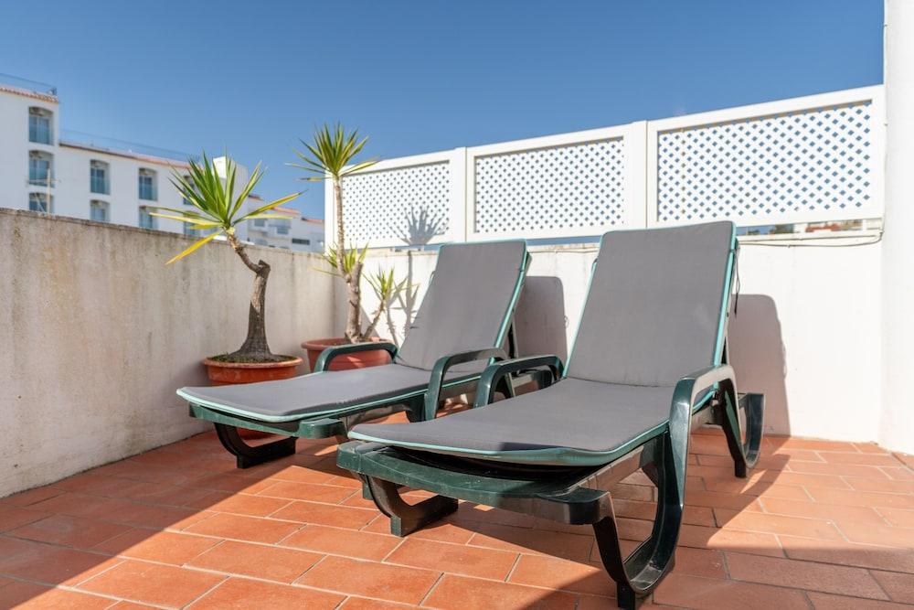 Lena’s Beach House by HelloVacations