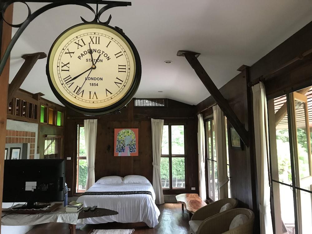 Pakchong Family Home