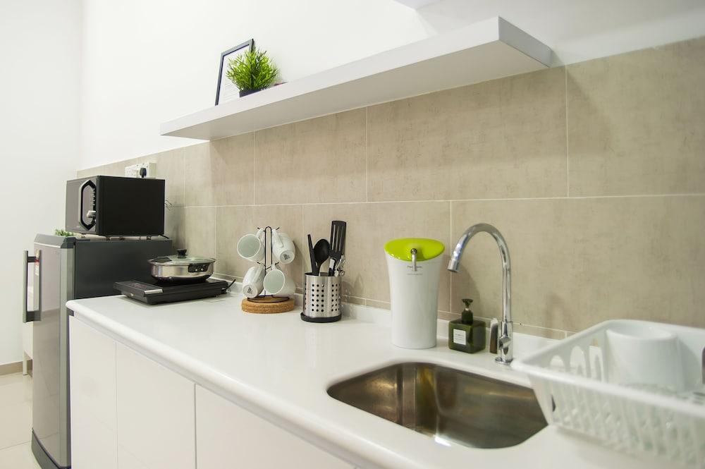 A6 STUNNING Suites Atlantis-Pool View-Jonker Melaka