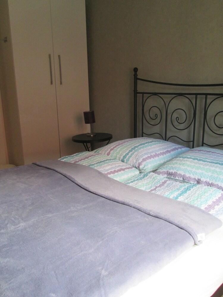 Oba's Heisle - Großvater's kleines Haus