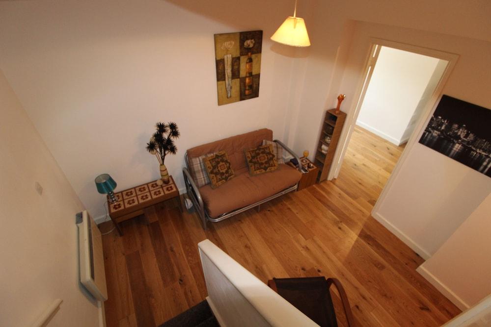 6 Palm Court - Explore Bournemouth