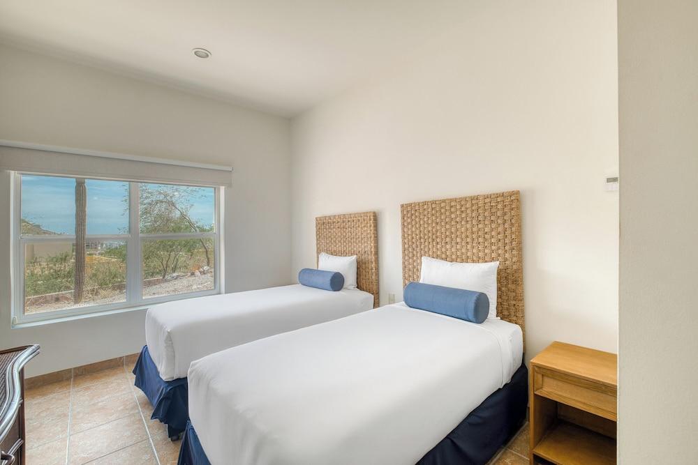 Puerta Cortés Residences by Lumina