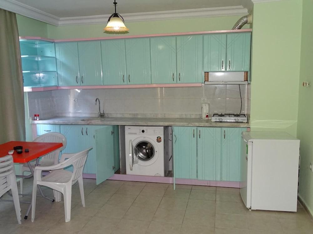 Side Forever Apart Otel