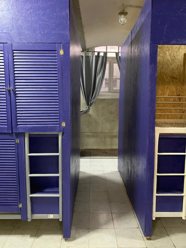 The ROOMS bed&breakfast