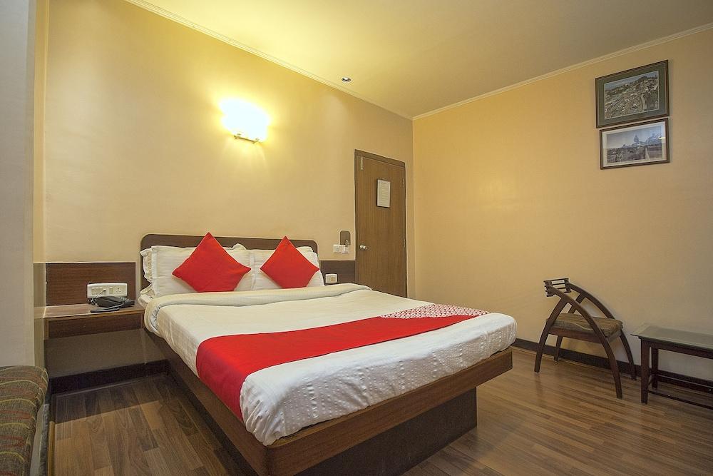 OYO 24619 Spring Burn