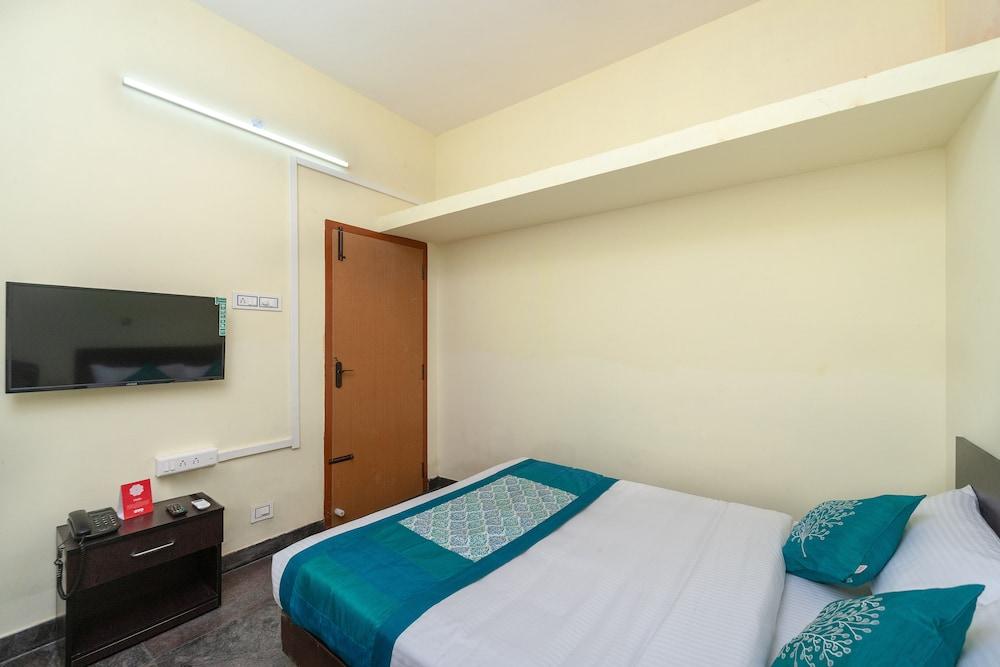 OYO 19760 Passion Paradise