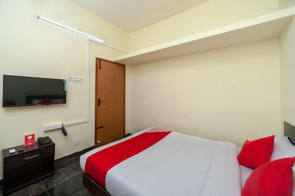 OYO 19760 Passion Paradise