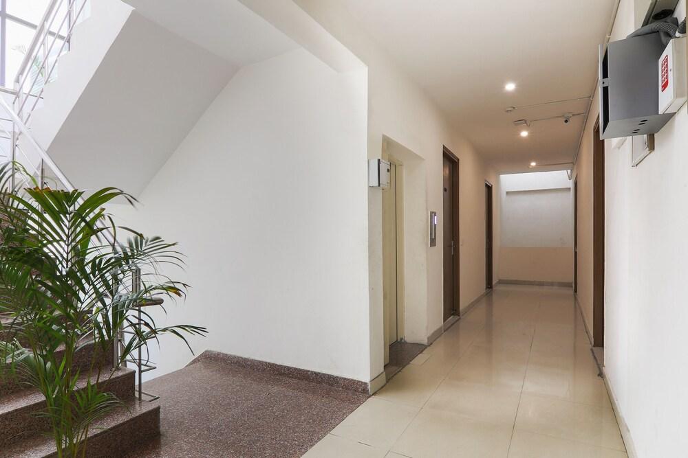 OYO 16685 SilverKey CD Sohna Road