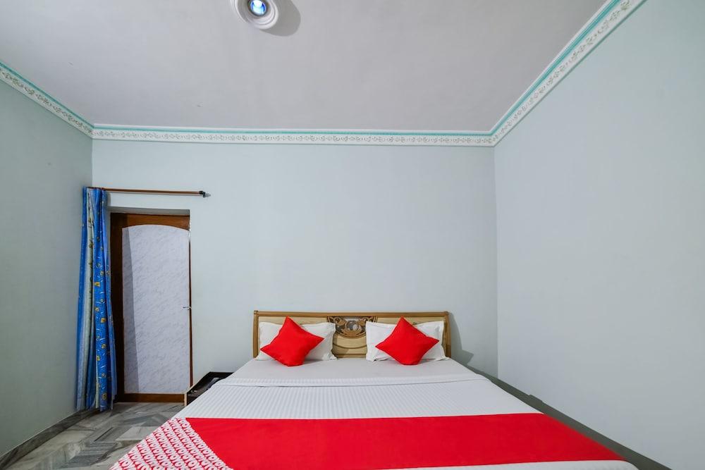 OYO 19527 Hotel Babu Heritage