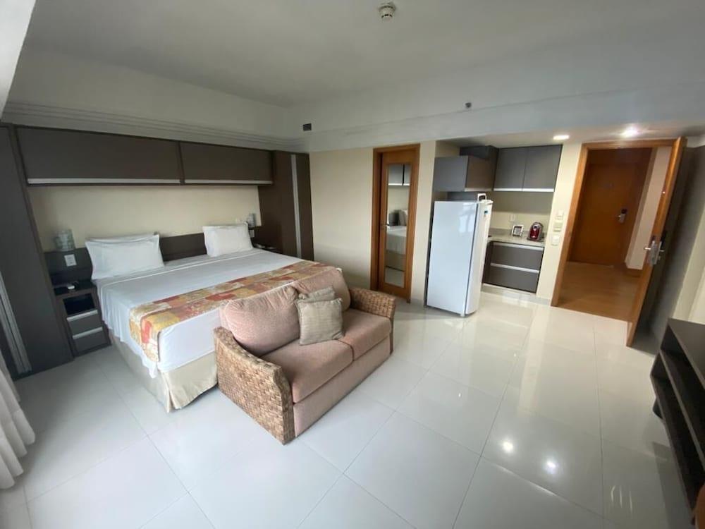 Tropical Executive Hotel