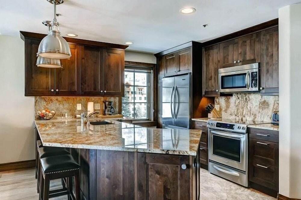 Beaver Creek Borders 213L