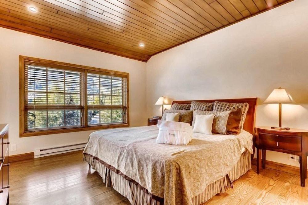 Beaver Creek Borders 504L