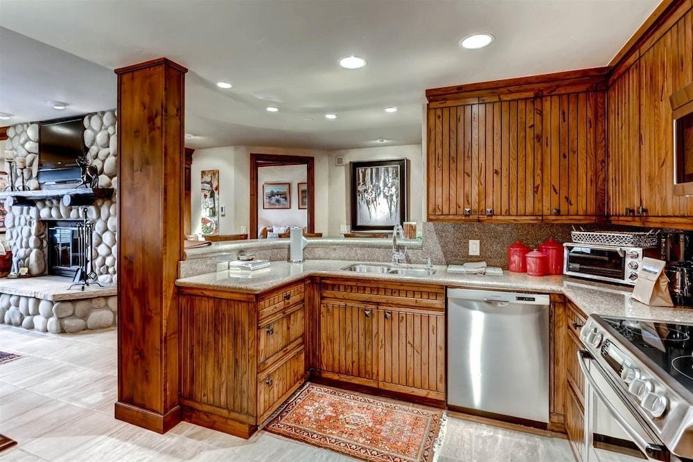 Beaver Creek Charter 2 Bed