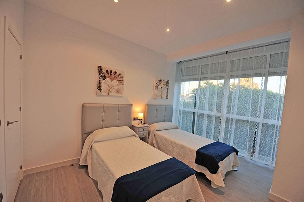 Terrazas Plaza Arenal 5 Dormitorios