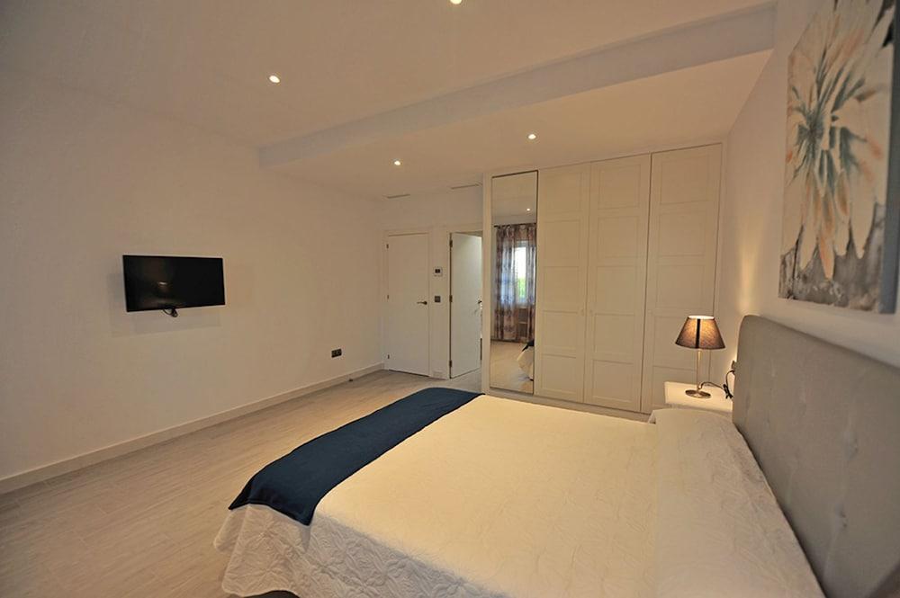 Terrazas Plaza Arenal 5 Dormitorios