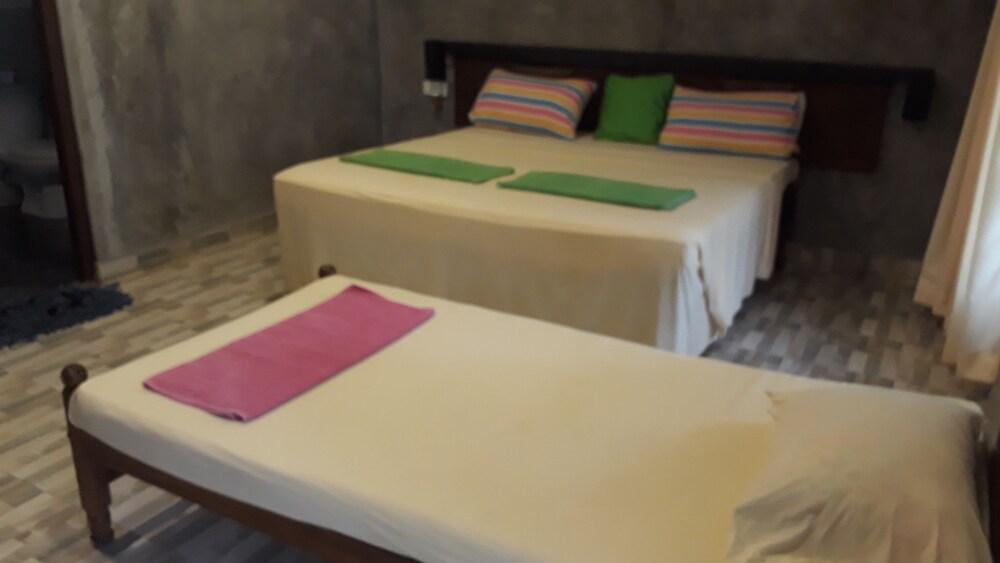 Isiwara Paura Ayurvedic lodge