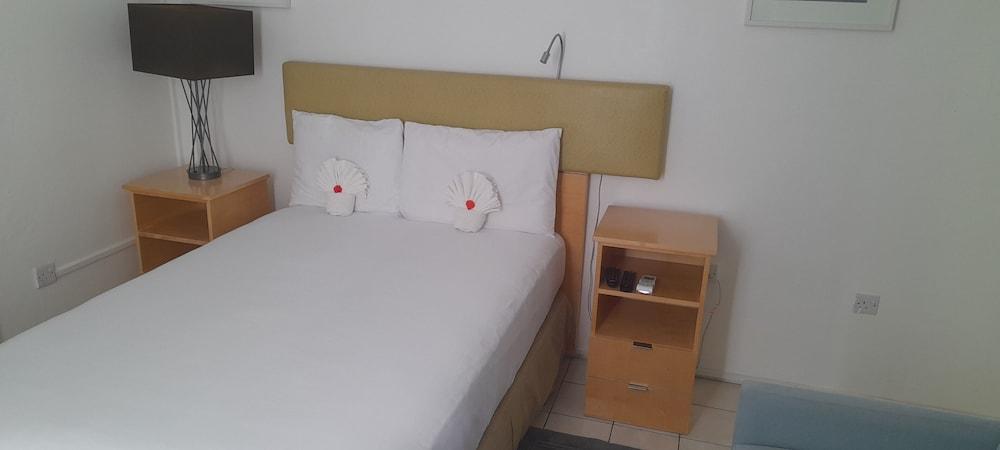 Ocean's Edge Lodge Restaurant & Bar C