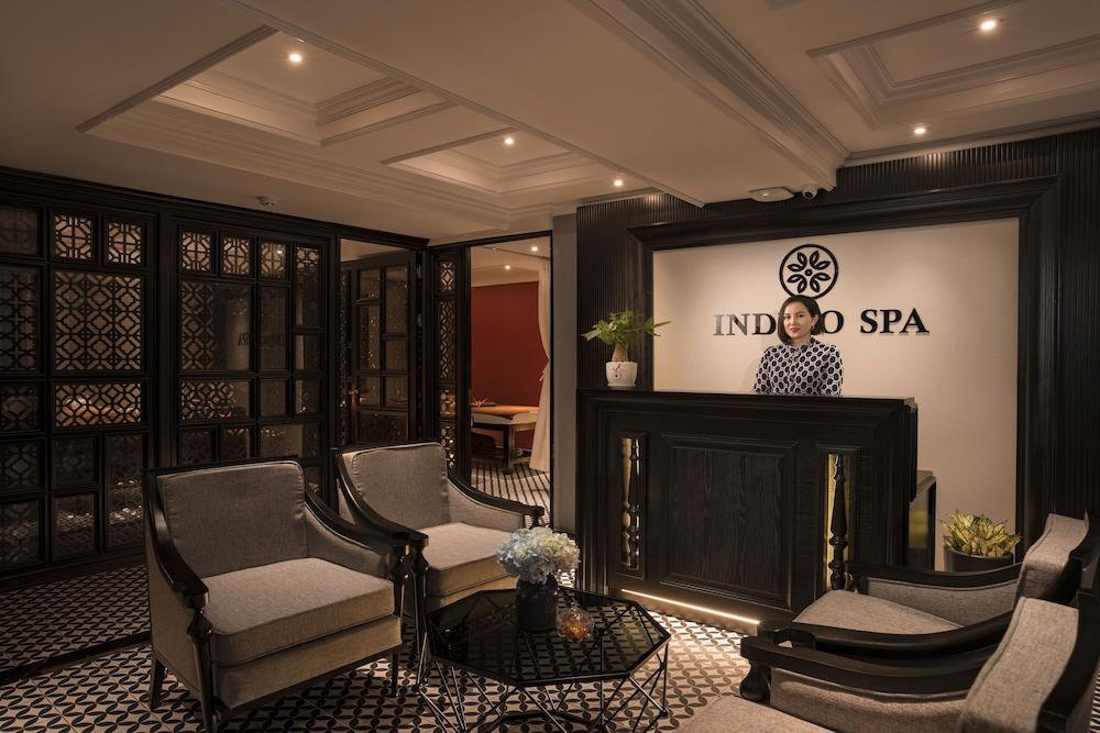 Acoustic Hotel & Spa