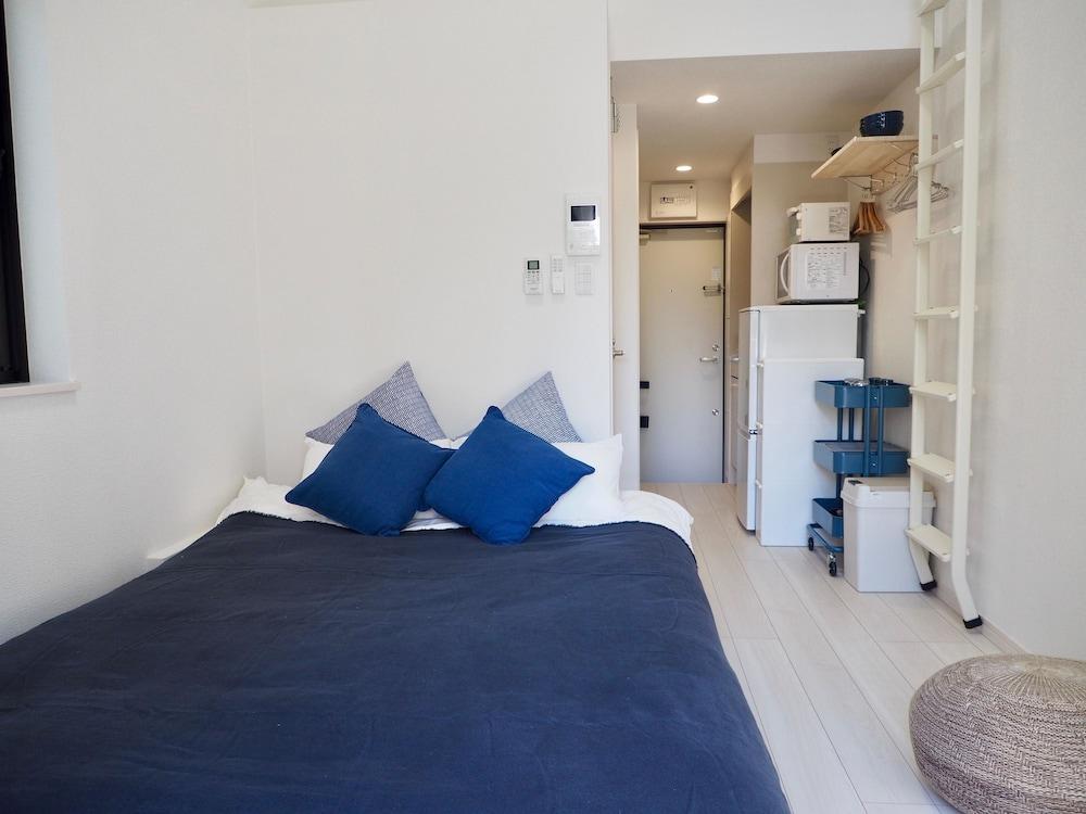 Cozy Vibes Apartment Hotel