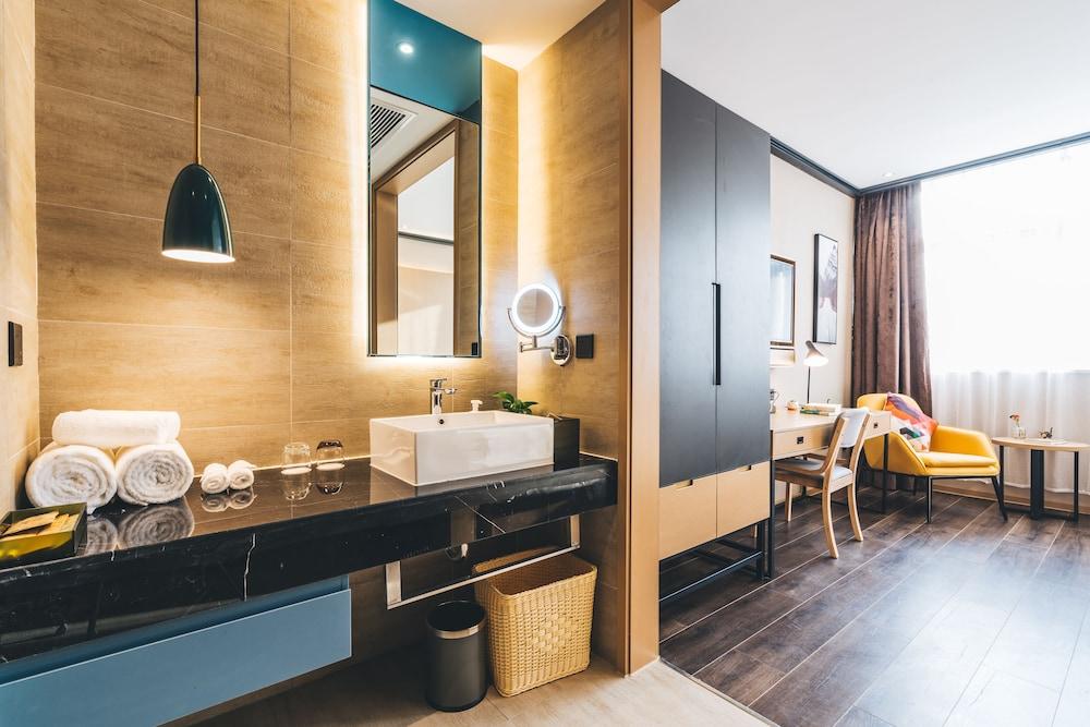 Atour Light Hotel Future Sci-Tech City Hangzhou